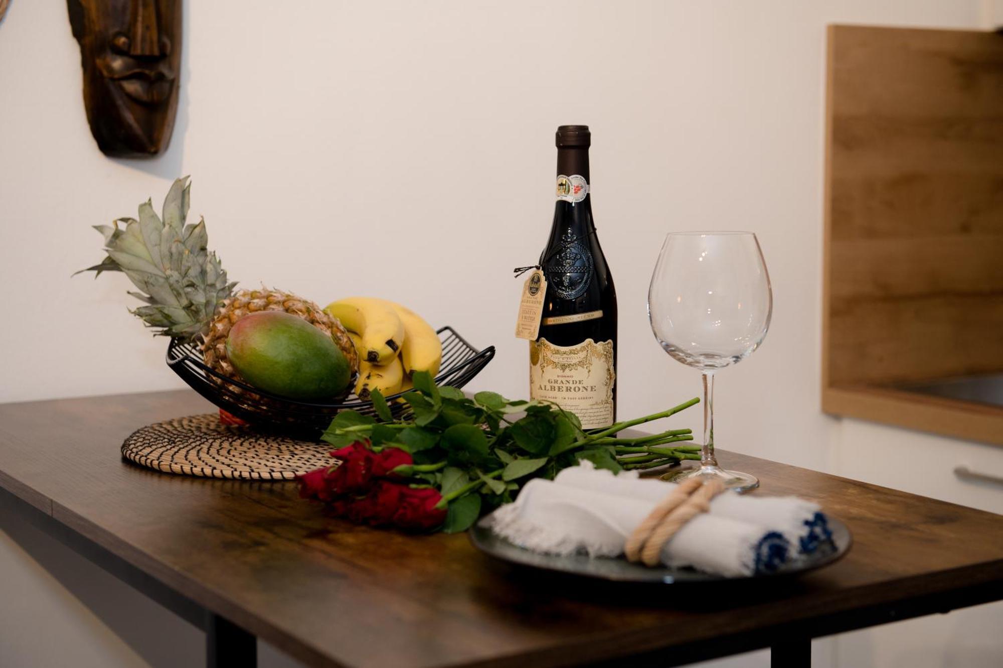 Entire Tulum Apartment, In The Center Of Виена Екстериор снимка